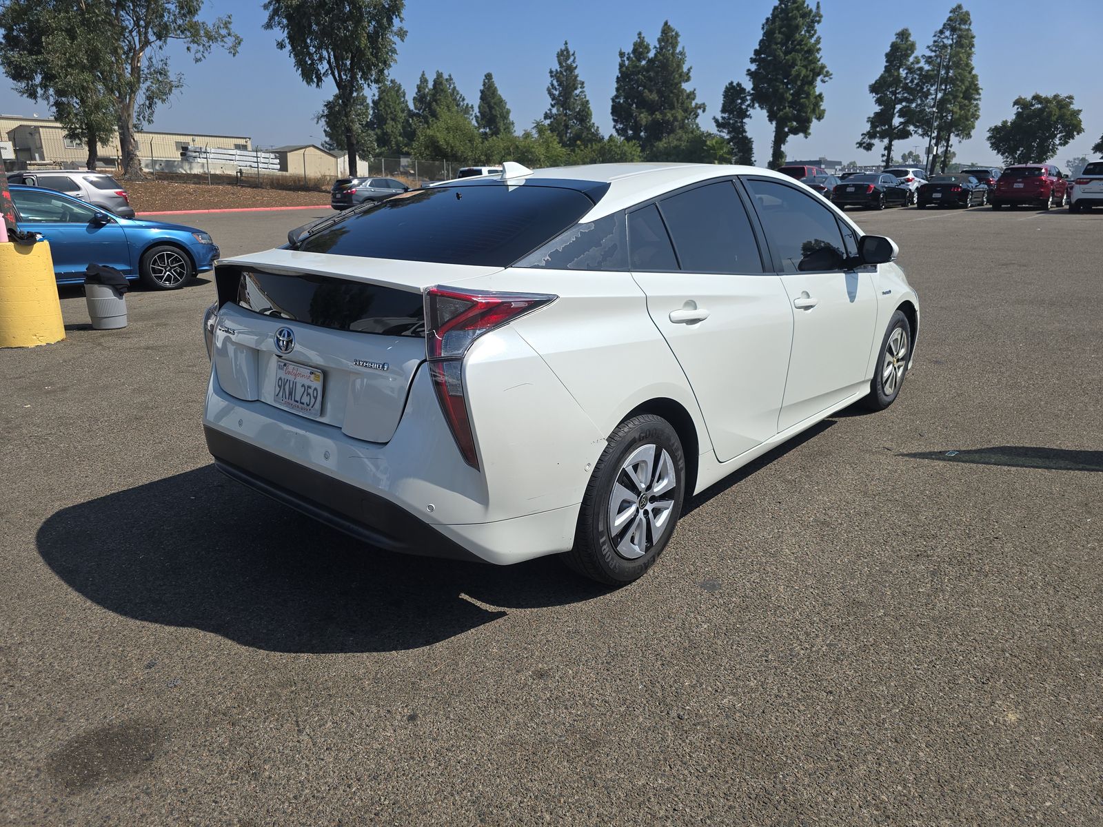 2018 Toyota Prius Two FWD