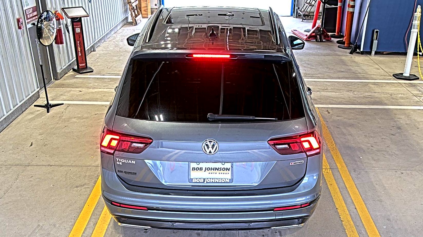 2021 Volkswagen Tiguan 2.0T SE R-Line Black AWD