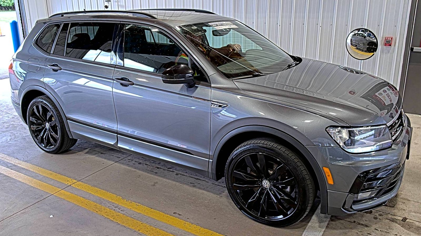 2021 Volkswagen Tiguan 2.0T SE R-Line Black AWD