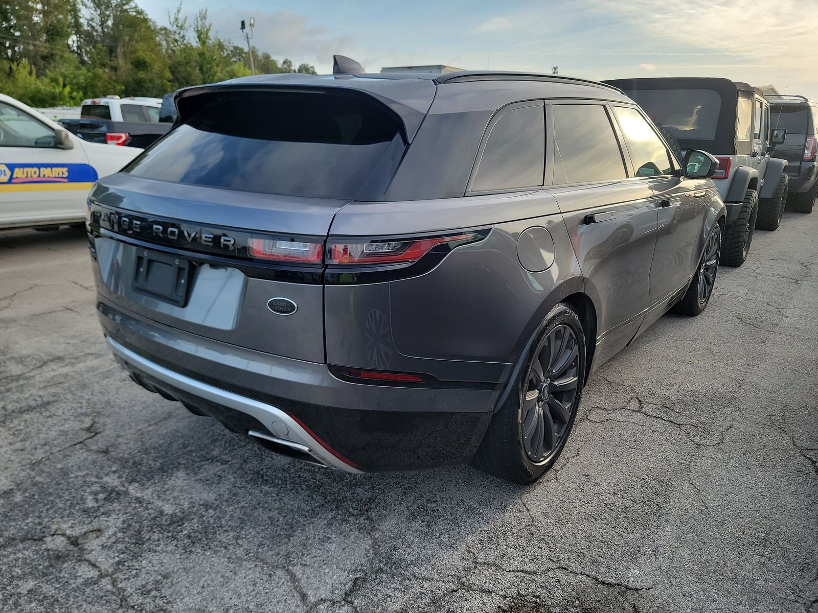 2018 Land Rover Range Rover Velar R-Dynamic SE AWD