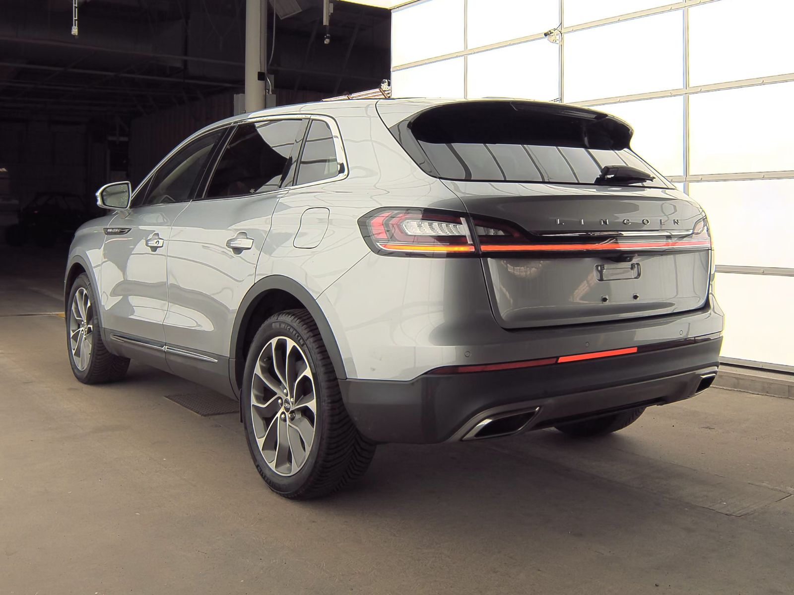 2021 Lincoln Nautilus Reserve AWD