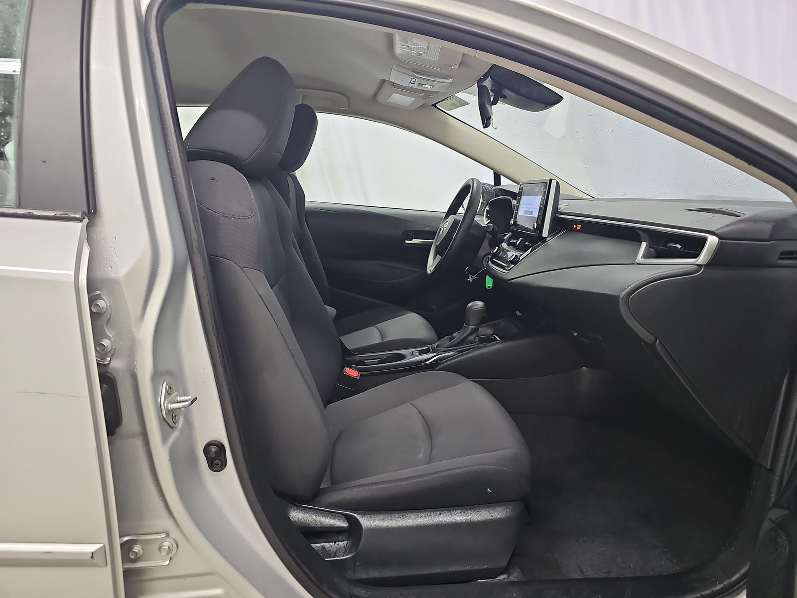 2020 Toyota Corolla LE FWD