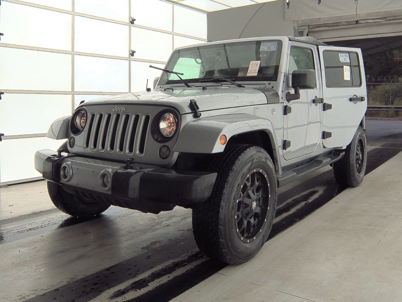 2018 Jeep Wrangler JK Unlimited Sahara AWD