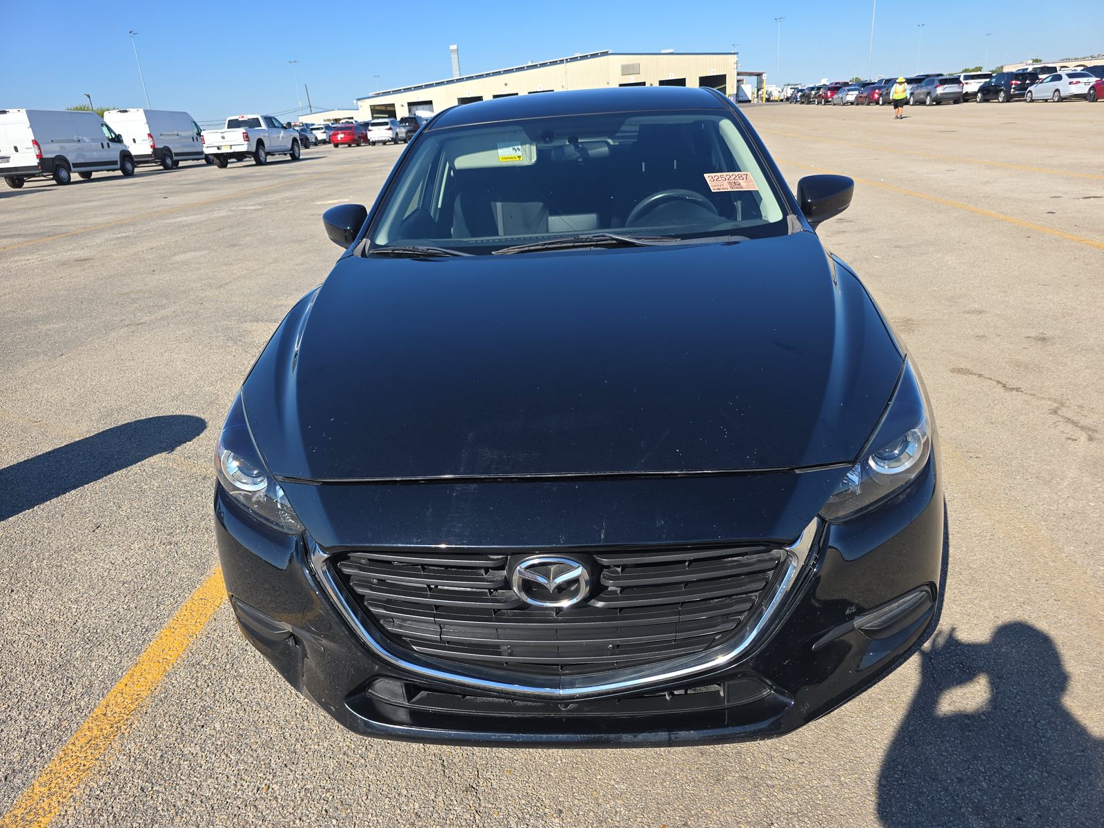 2017 MAZDA MAZDA3 Sport FWD