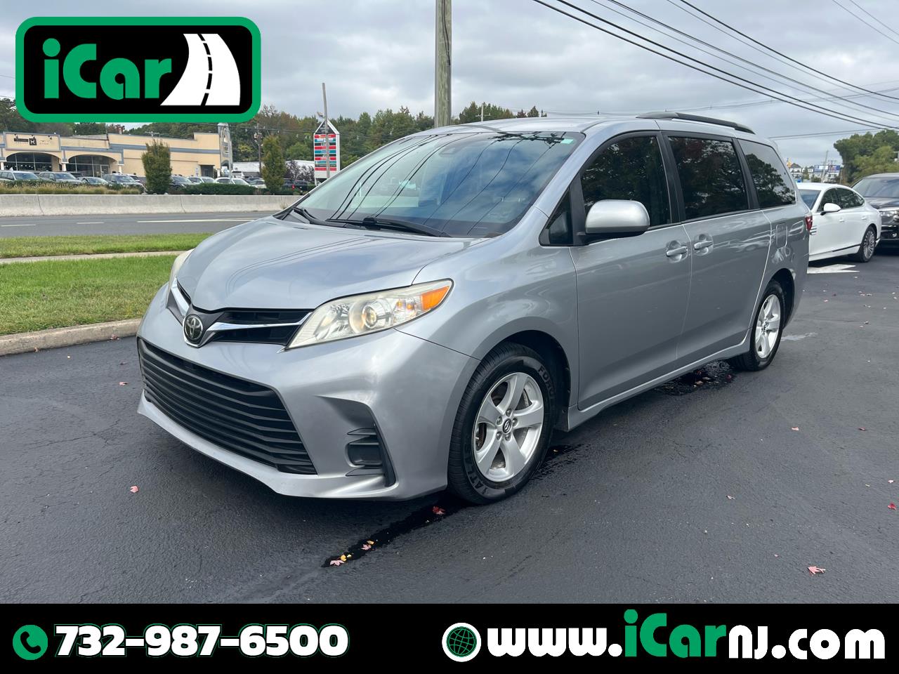 2018 Toyota Sienna LE 8-Passenger 119.3