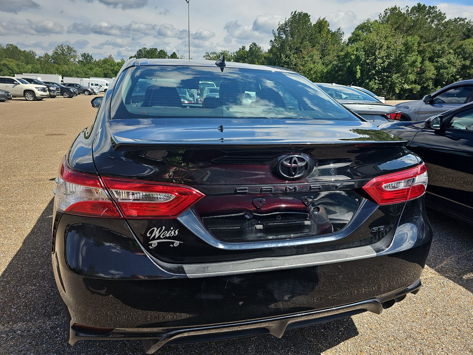 2020 Toyota Camry SE Nightshade FWD