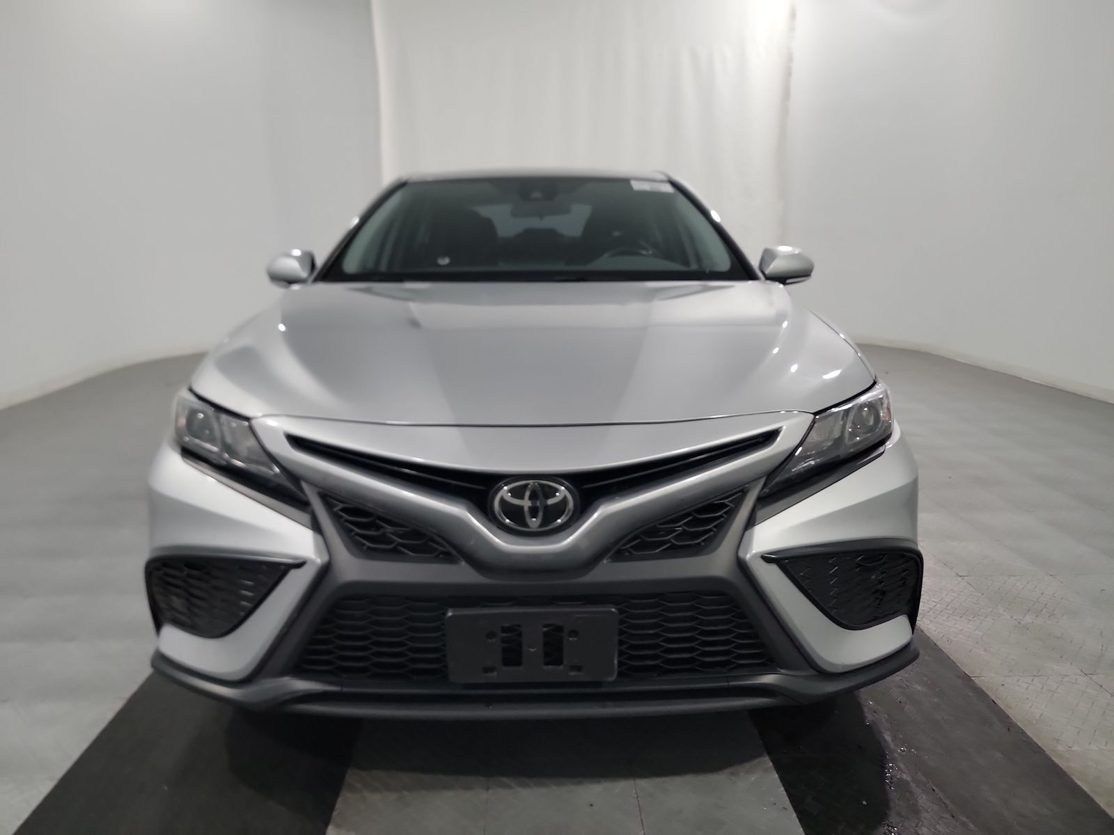 2022 Toyota Camry SE FWD