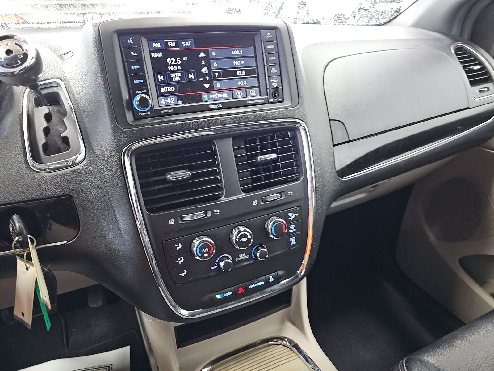 2016 Dodge Grand Caravan SXT Plus FWD