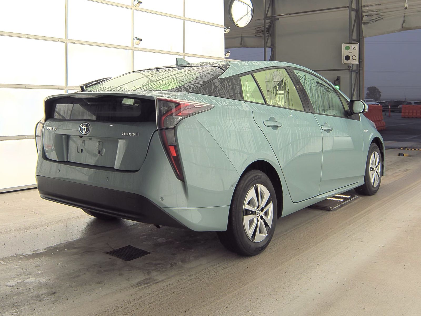 2017 Toyota Prius Four FWD