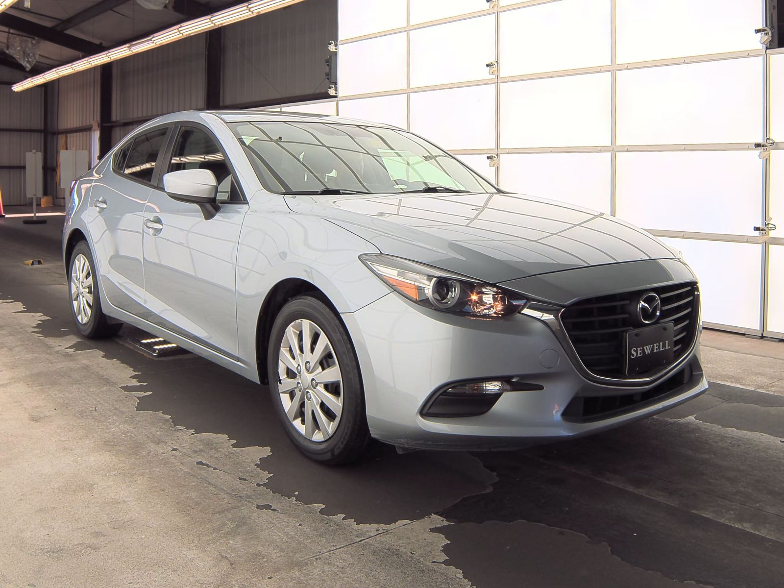 2017 MAZDA MAZDA3 Sport FWD