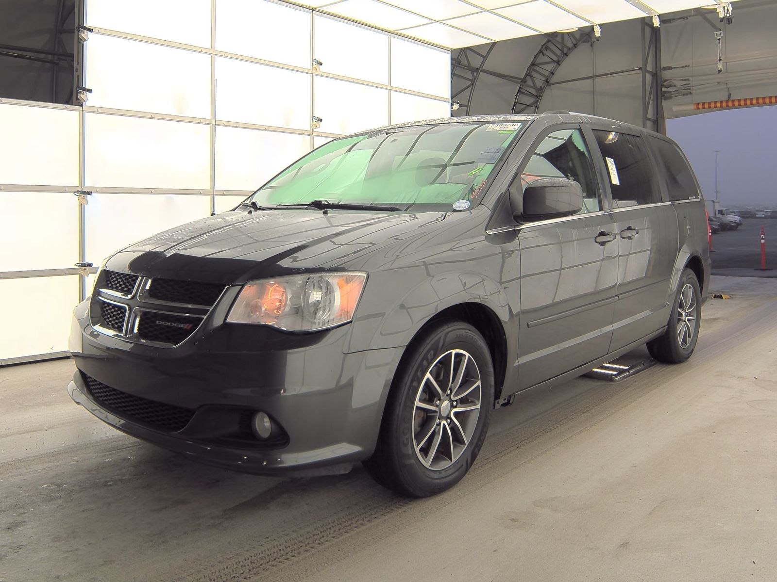 2016 Dodge Grand Caravan SXT Plus FWD