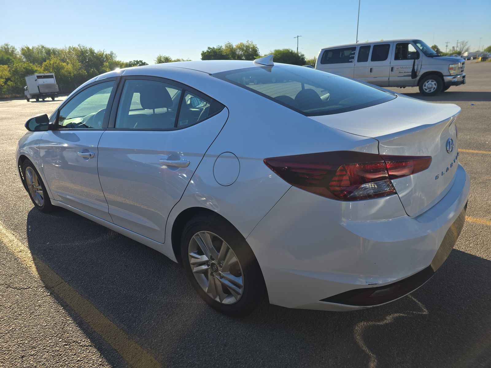 2020 Hyundai Elantra SEL FWD