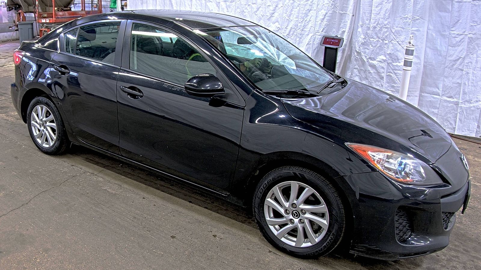 2013 MAZDA MAZDA3 i Touring FWD