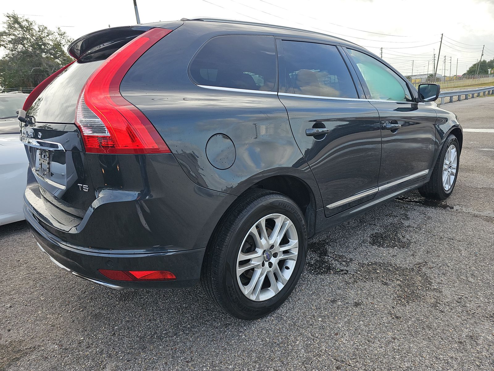 2015 Volvo XC60 T5 Premier FWD