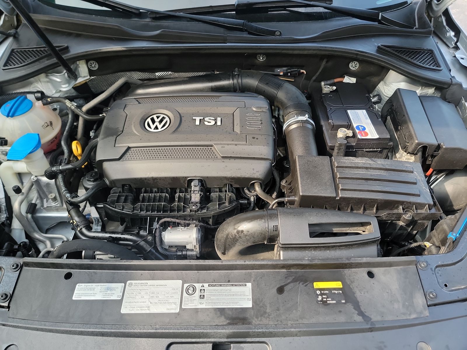 2016 Volkswagen Passat 1.8T SE FWD