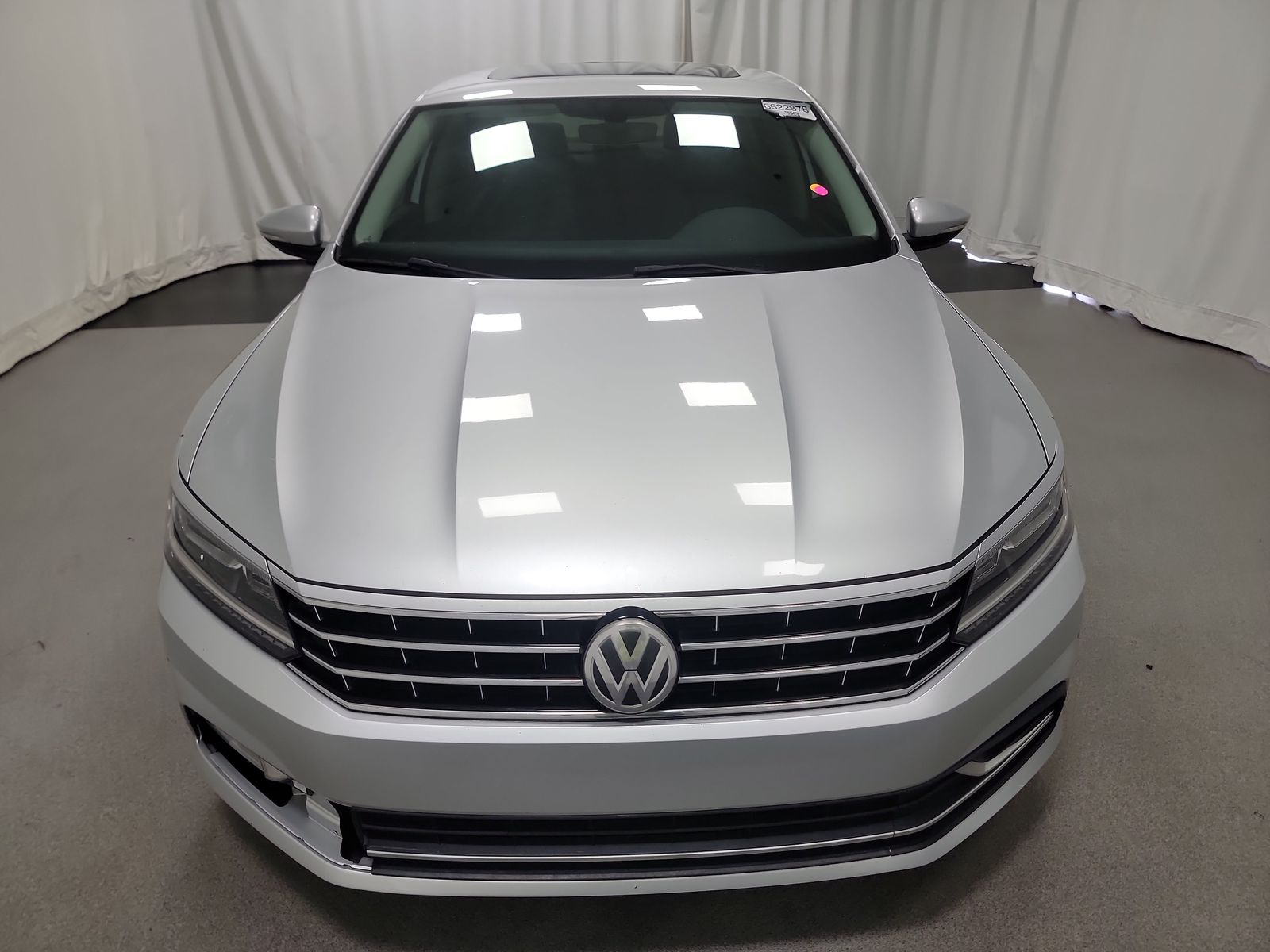 2016 Volkswagen Passat 1.8T SE FWD