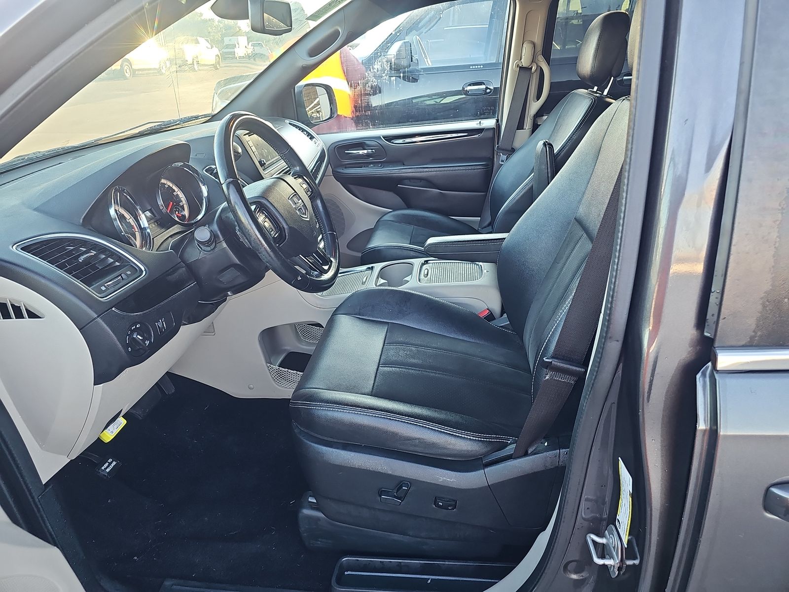 2019 Dodge Grand Caravan SXT FWD