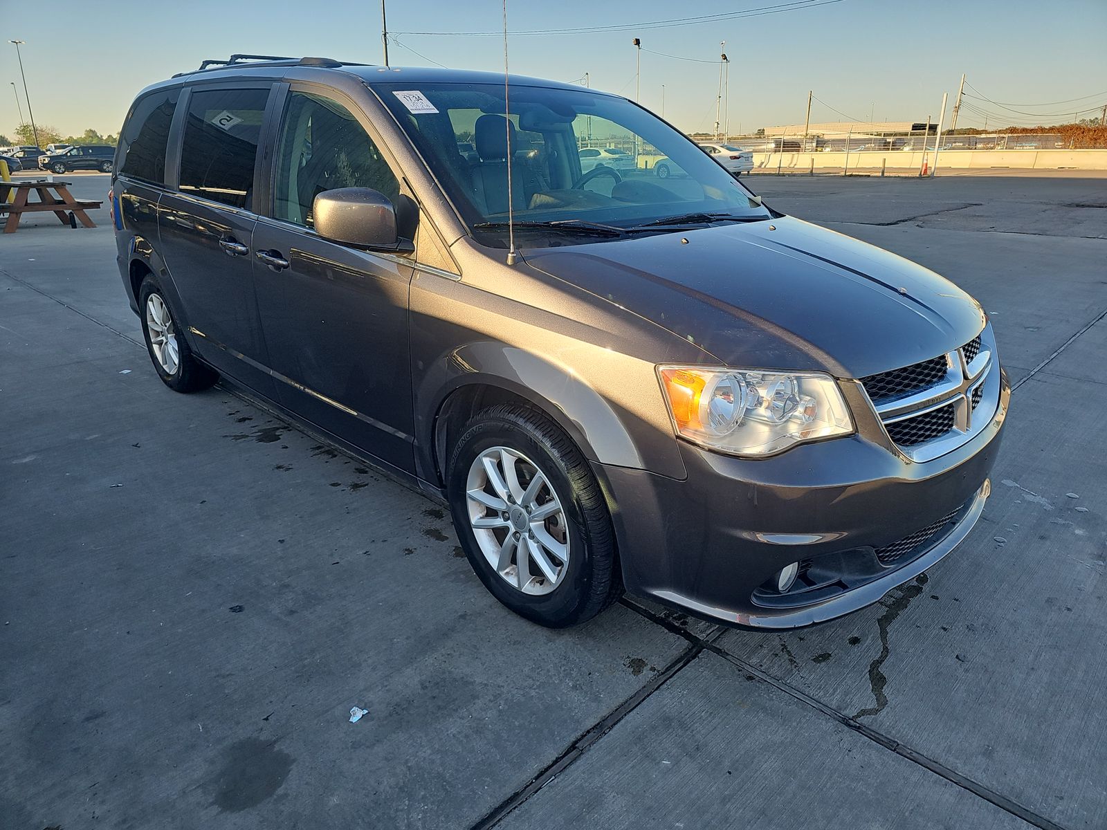 2019 Dodge Grand Caravan SXT FWD