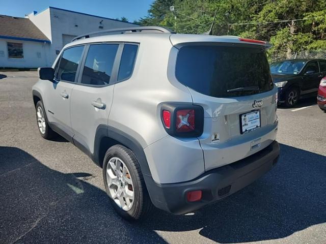 2018 Jeep Renegade Latitude FWD