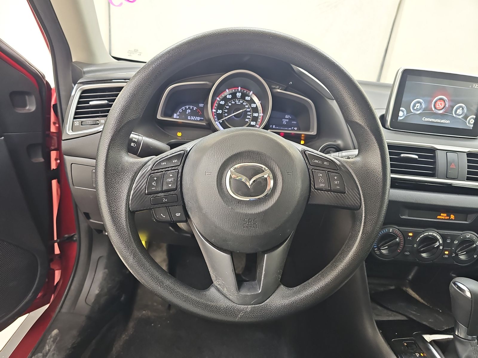 2015 MAZDA MAZDA3 i Sport FWD