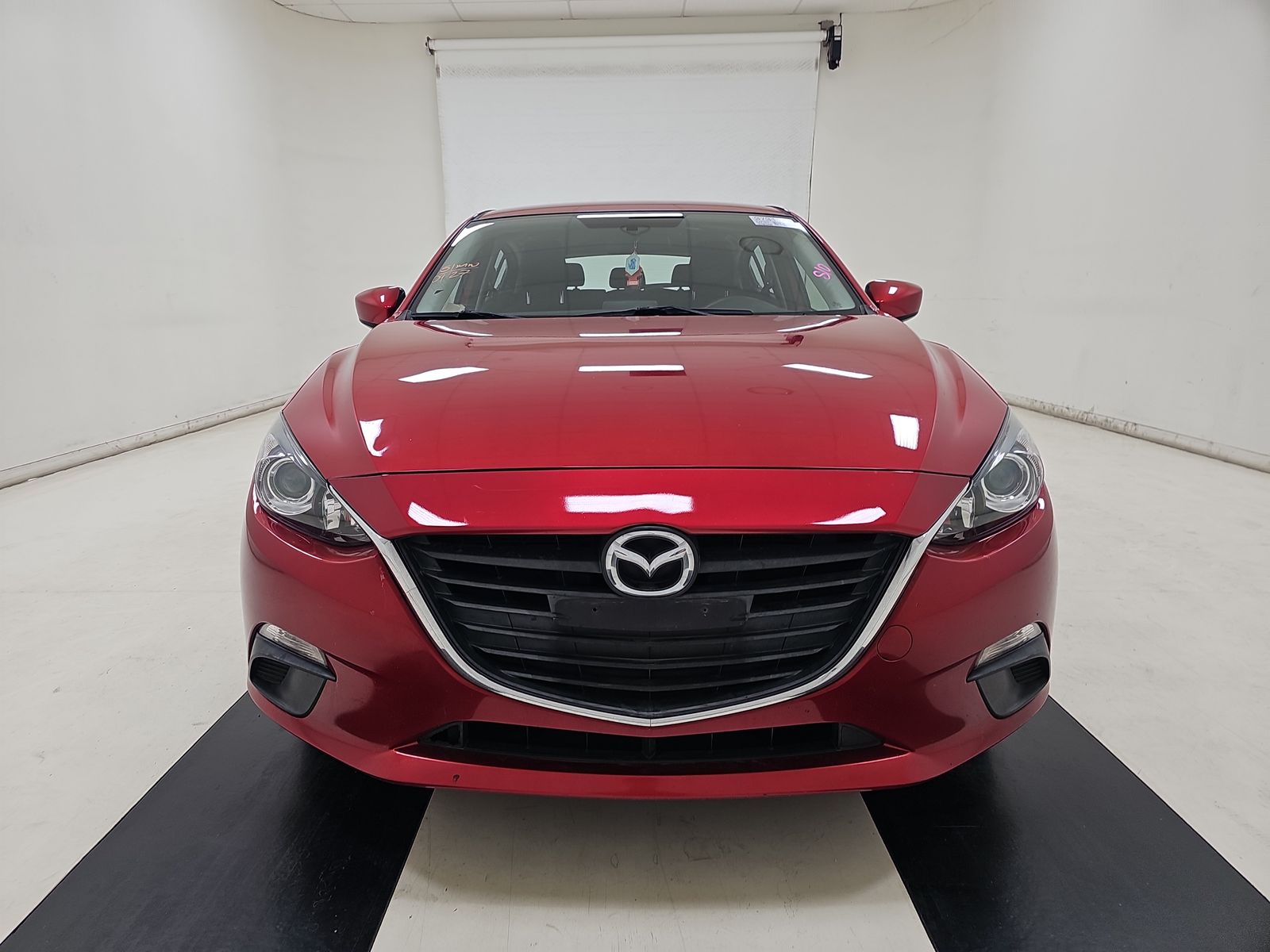 2015 MAZDA MAZDA3 i Sport FWD