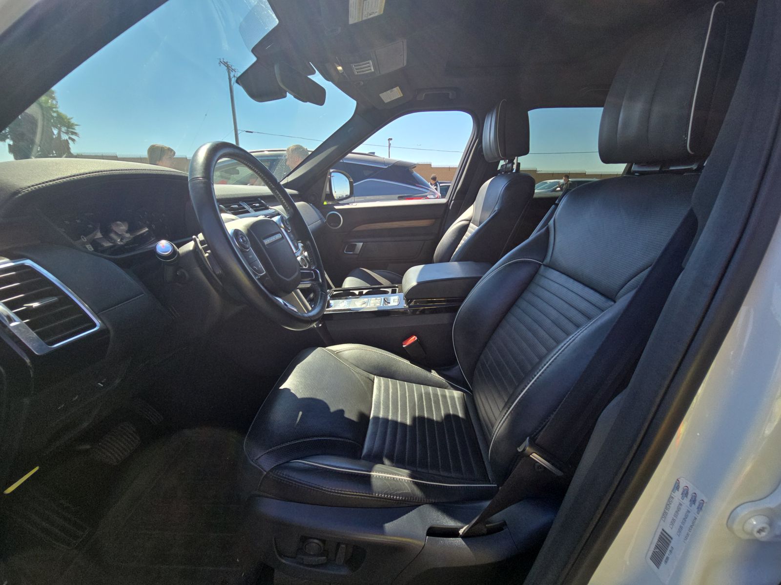 2018 Land Rover Discovery HSE Luxury AWD