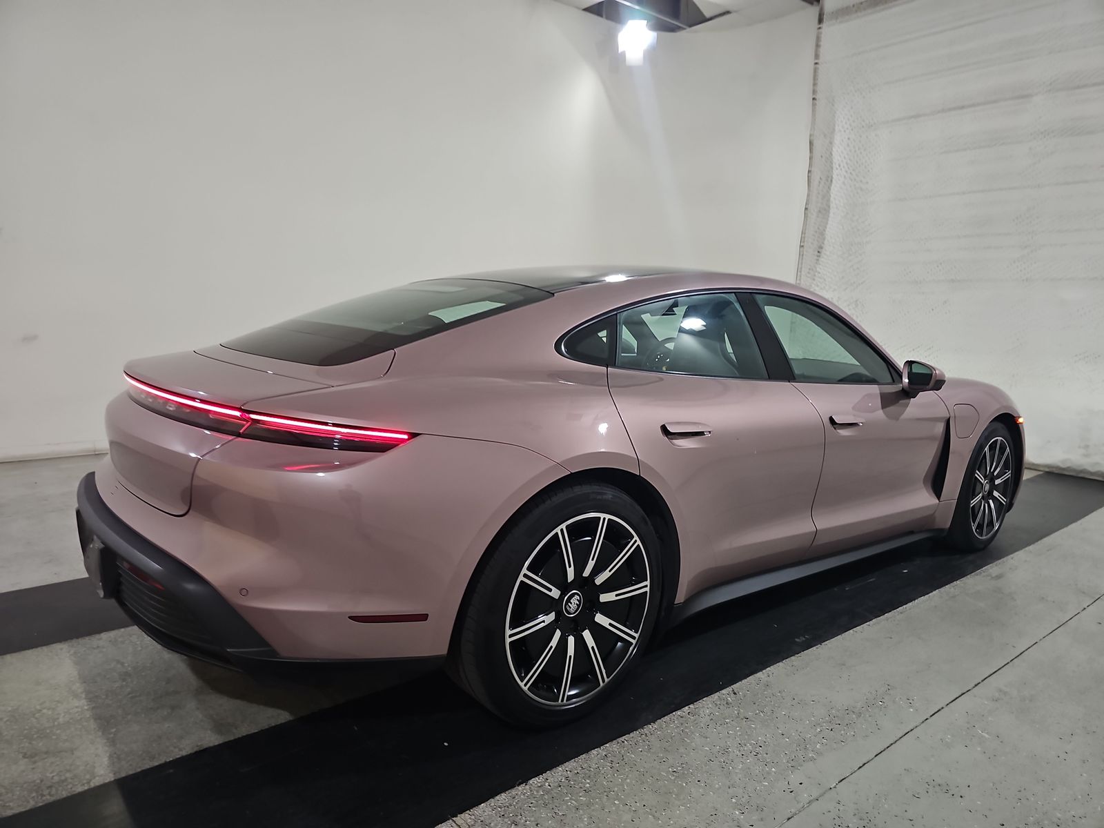 2021 Porsche Taycan Base RWD