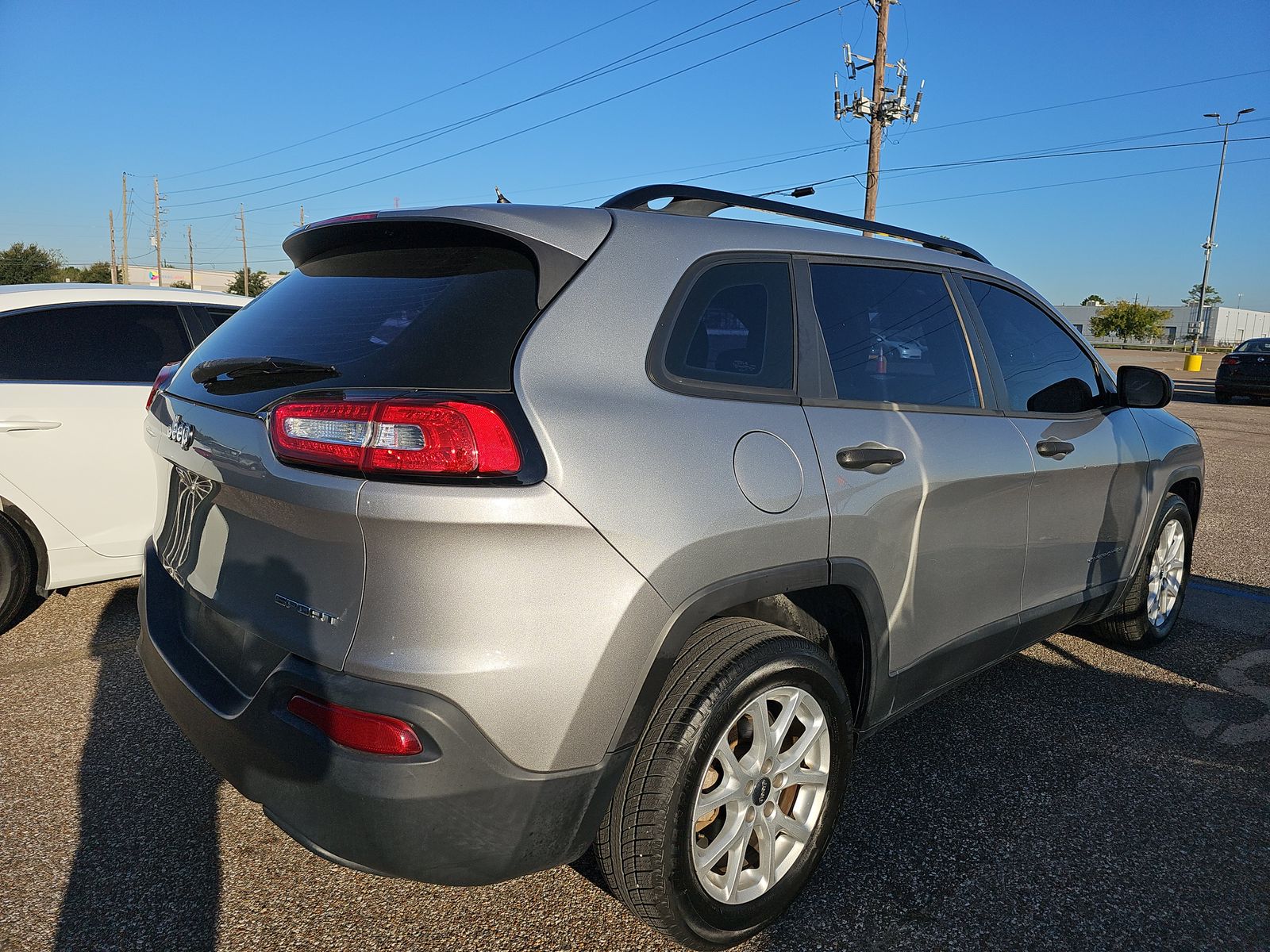 2015 Jeep Cherokee Sport FWD