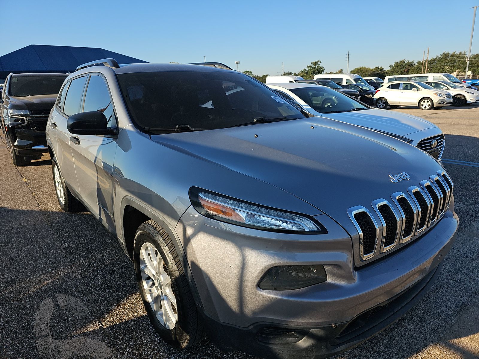 2015 Jeep Cherokee Sport FWD