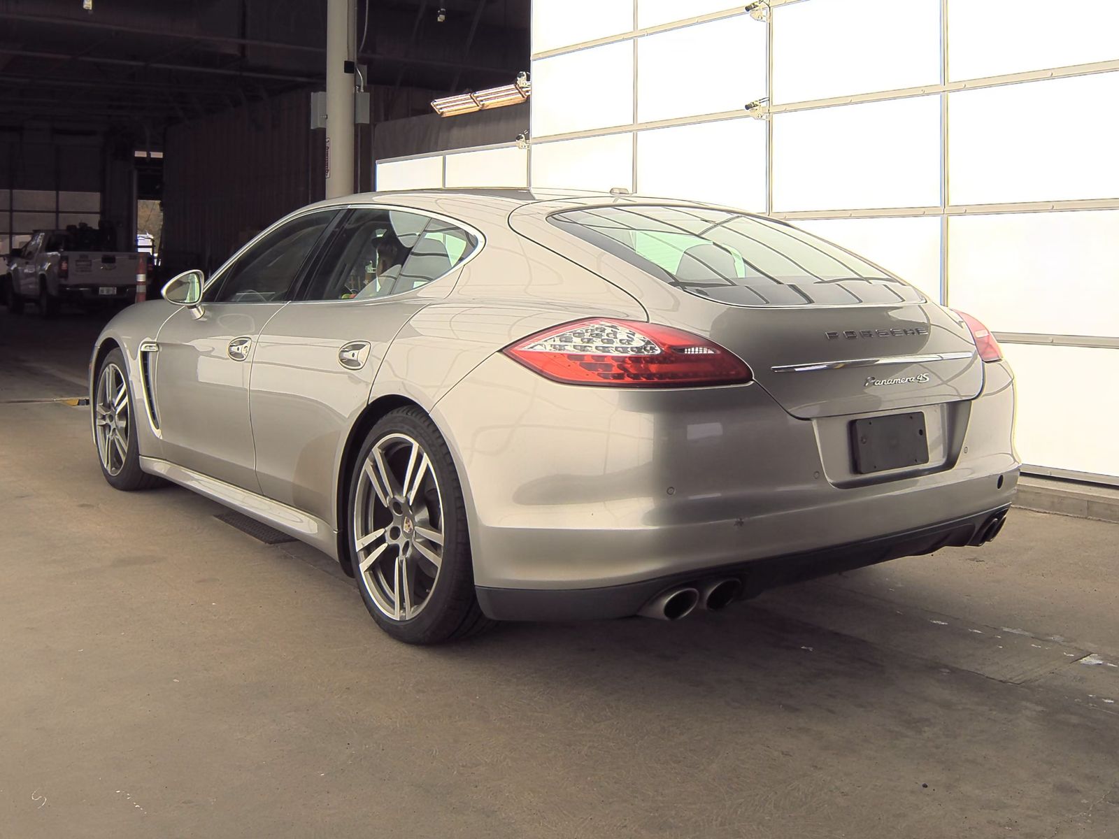 2010 Porsche Panamera 4S AWD