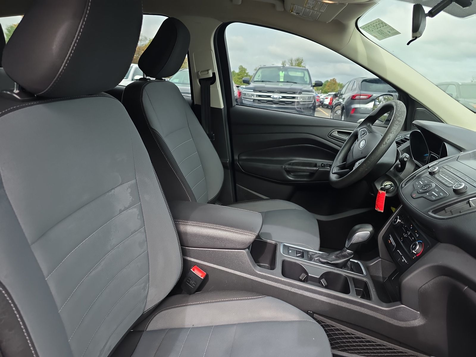 2019 Ford Escape S FWD