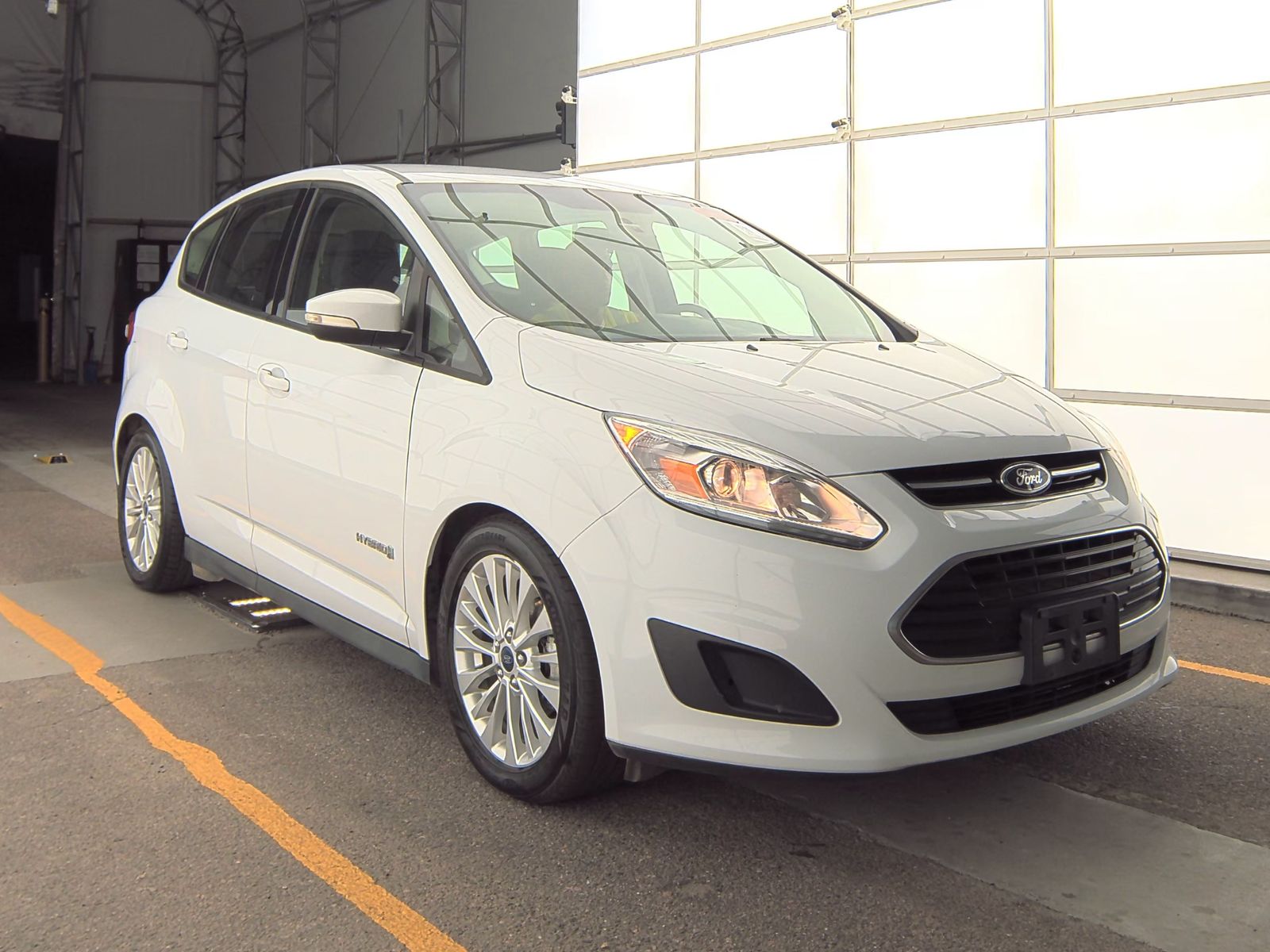 2017 Ford C-MAX Hybrid SE FWD