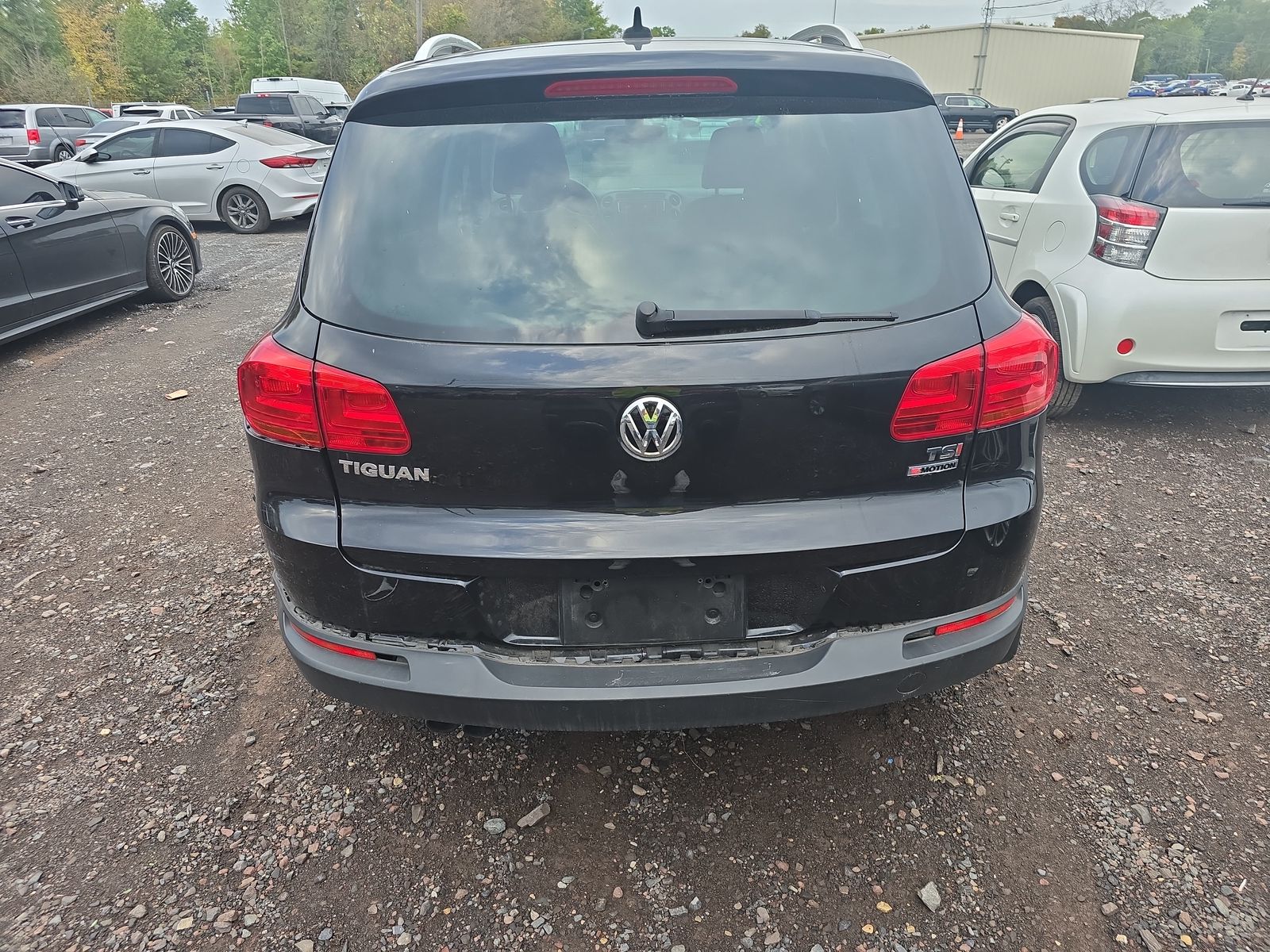 2017 Volkswagen Tiguan 2.0T Wolfsburg Edition AWD