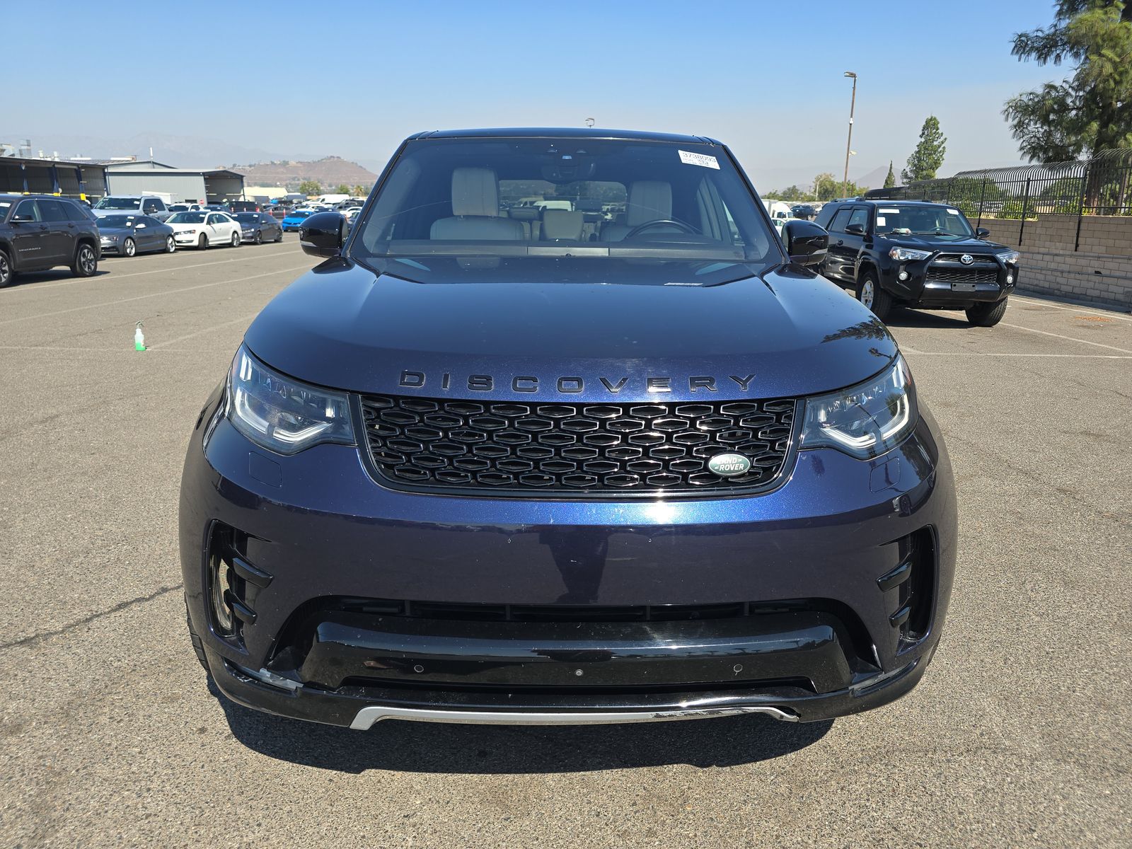 2017 Land Rover Discovery HSE Luxury AWD