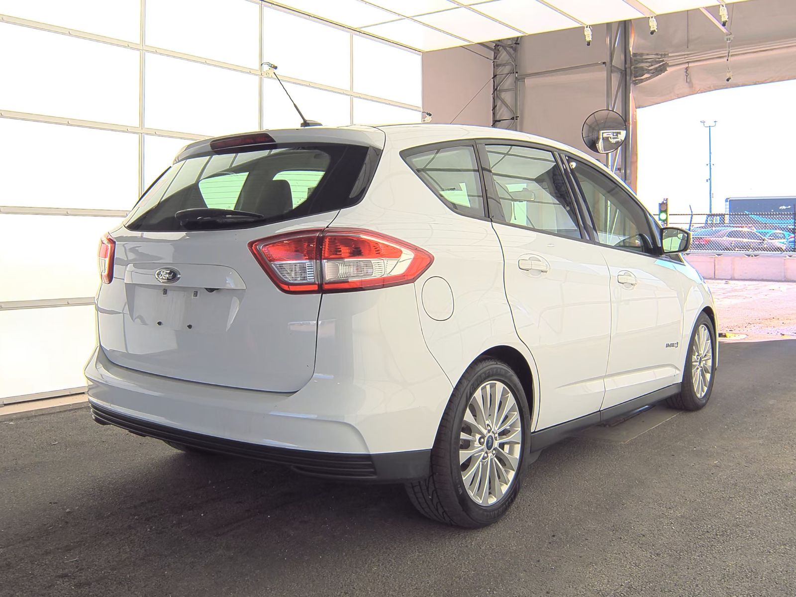 2018 Ford C-MAX Hybrid SE FWD