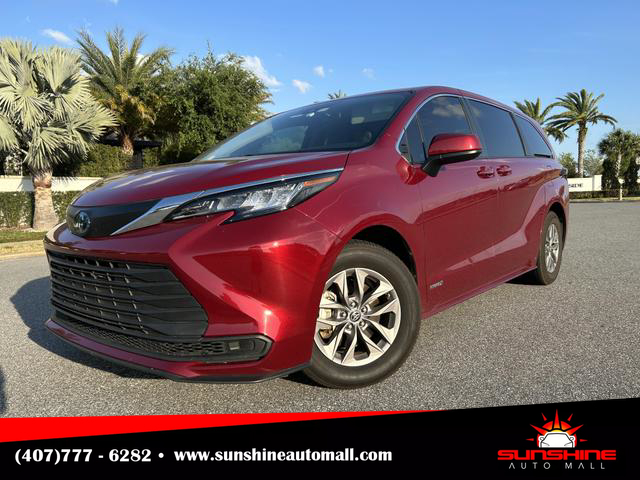 2021 Toyota Sienna LE 8-Passenger 120.5