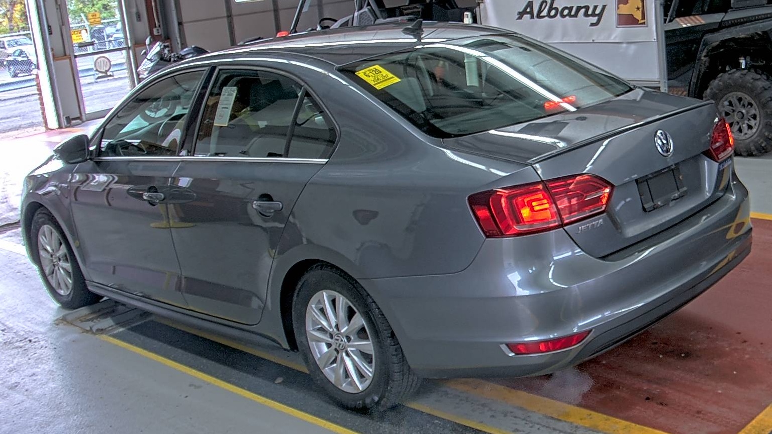 2013 Volkswagen Jetta Hybrid SE FWD