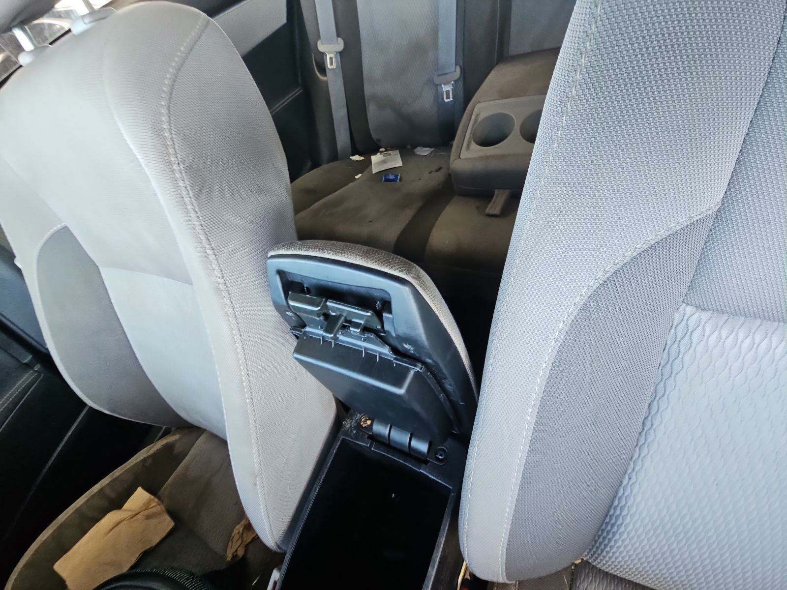 2018 Toyota Corolla LE FWD