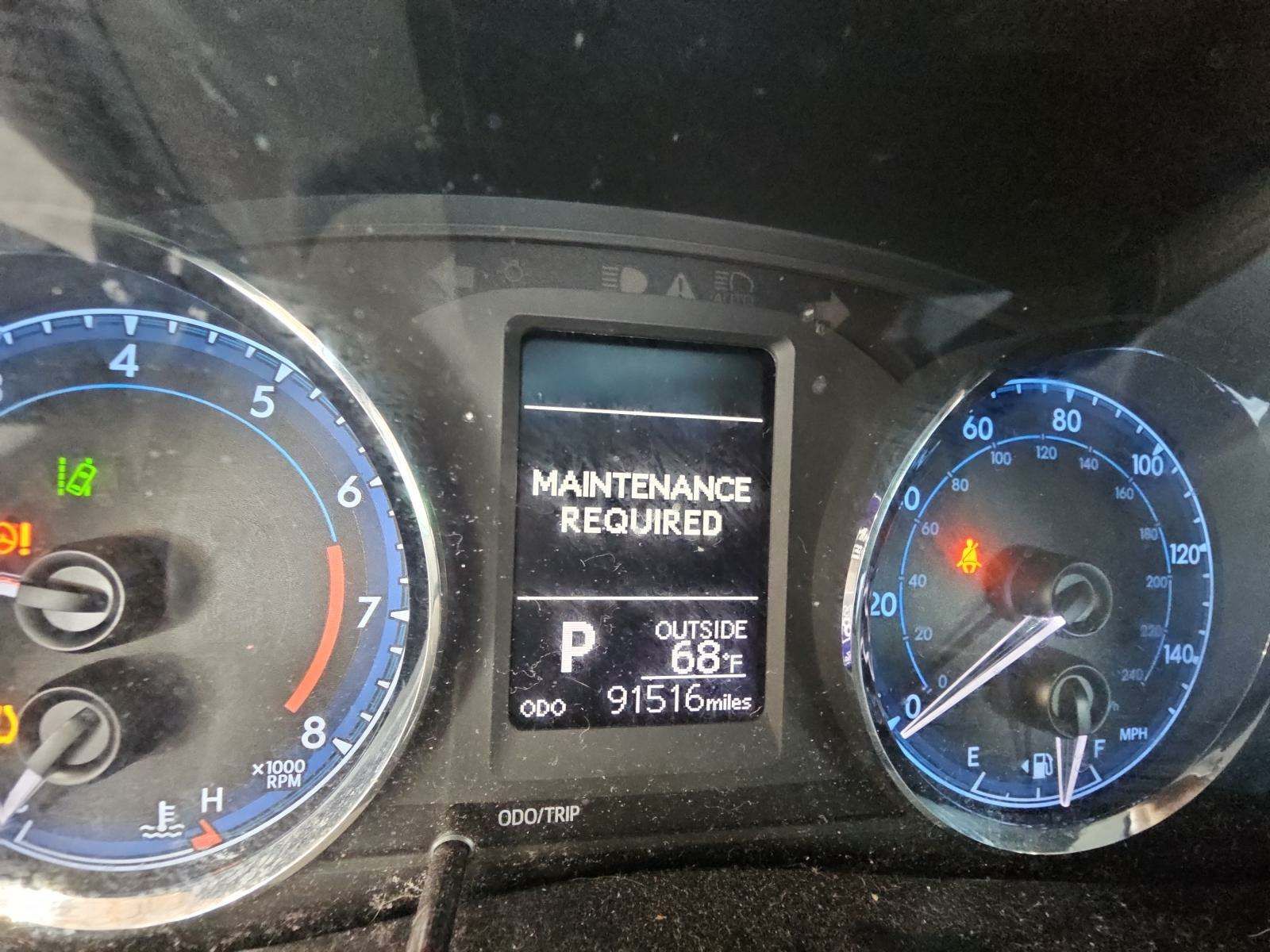 2018 Toyota Corolla LE FWD