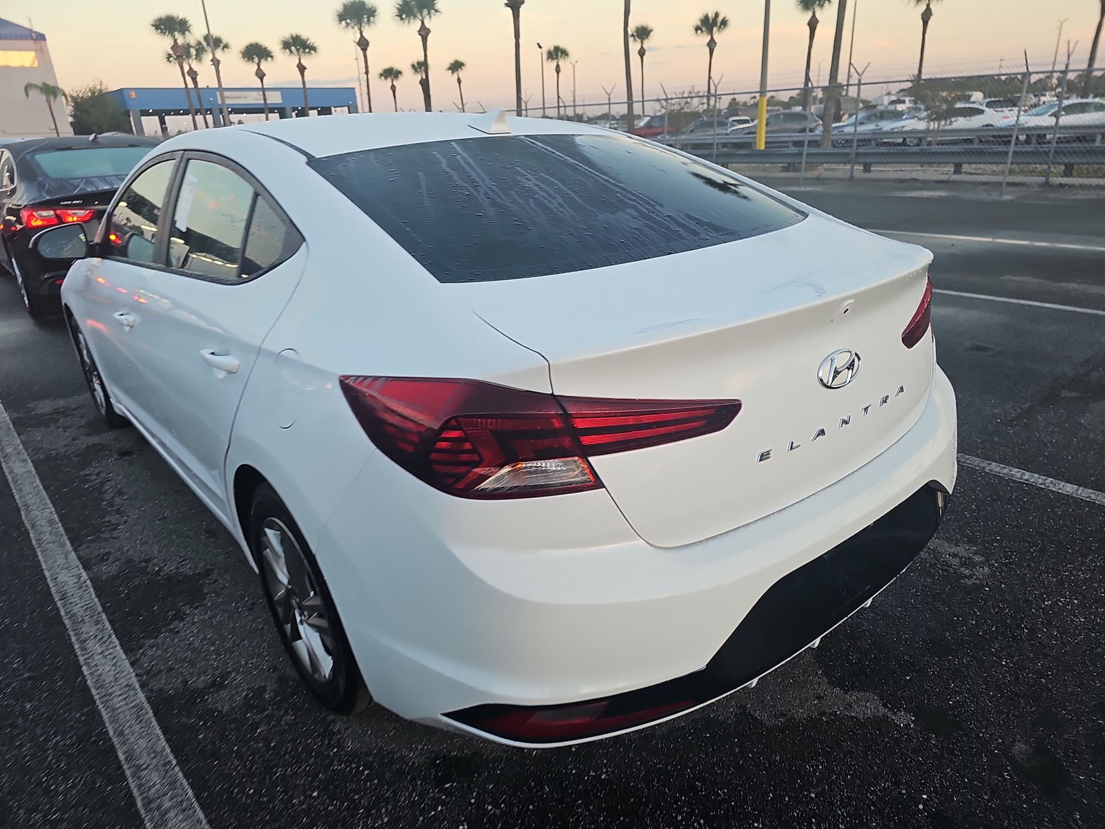 2019 Hyundai Elantra SEL FWD