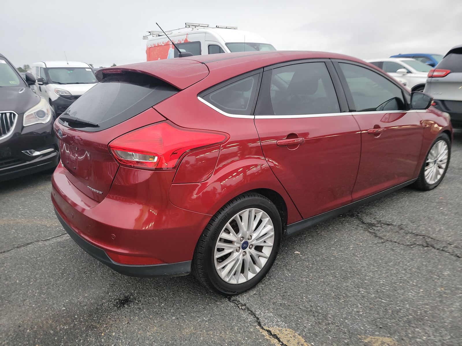 2016 Ford Focus Titanium FWD