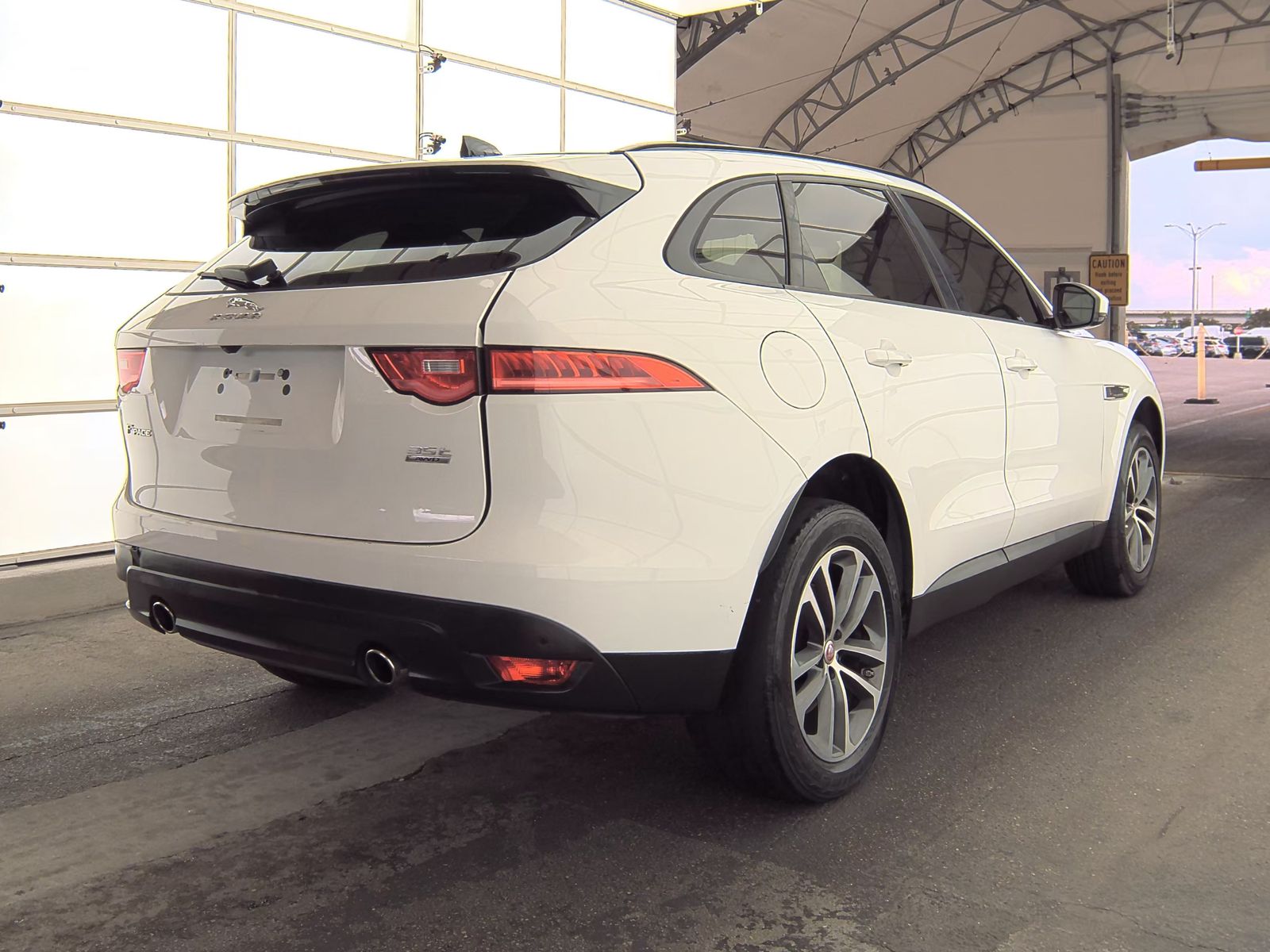 2017 Jaguar F-PACE 35t Premium AWD