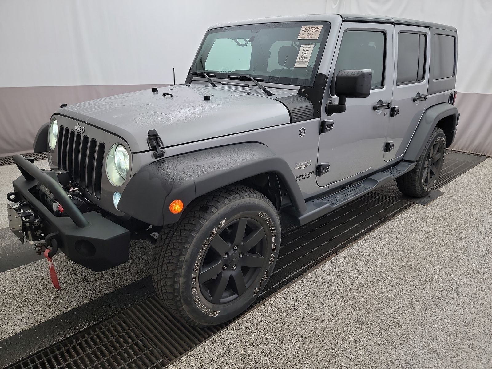 2017 Jeep Wrangler Unlimited Sahara AWD