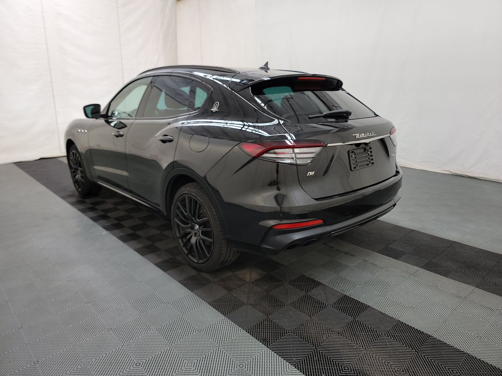 2021 Maserati Levante Base AWD