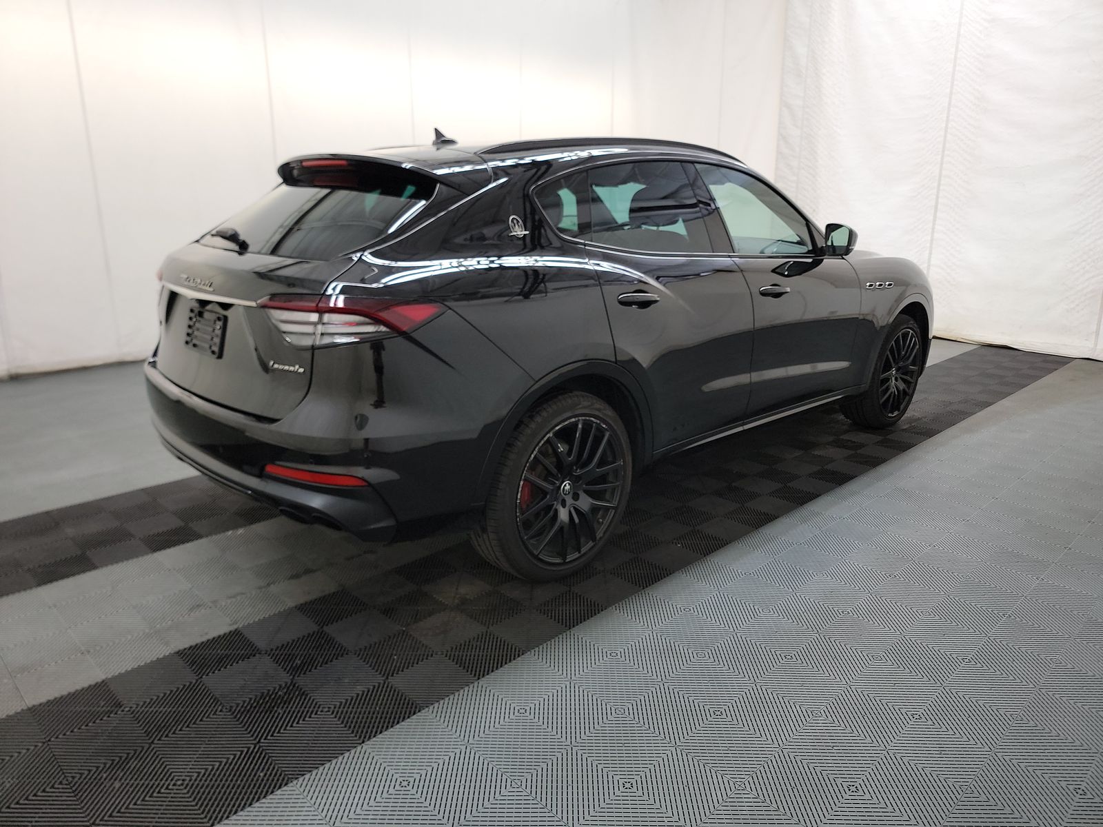 2021 Maserati Levante Base AWD