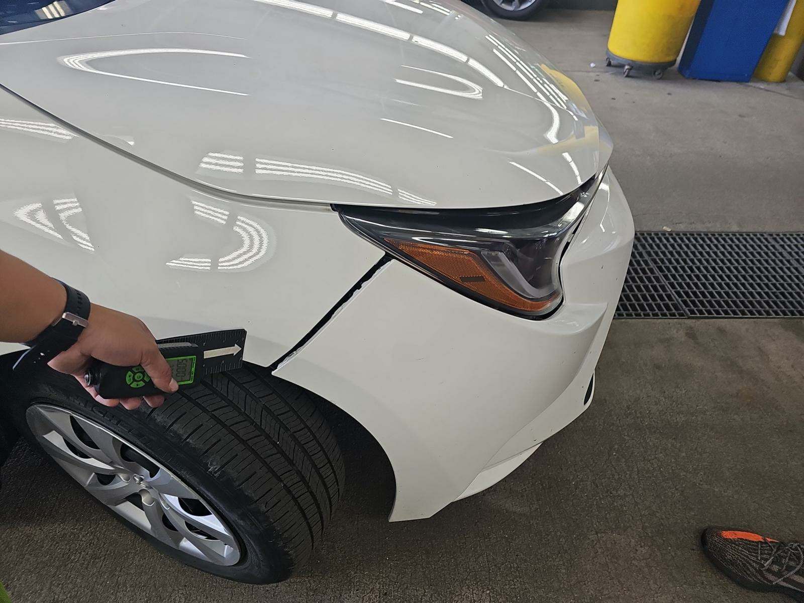 2020 Toyota Corolla LE FWD
