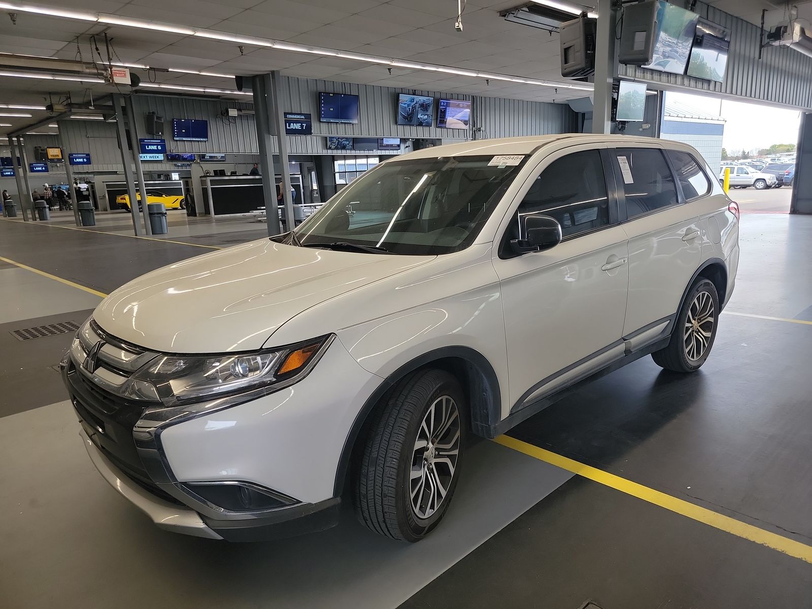 2018 Mitsubishi Outlander ES AWD