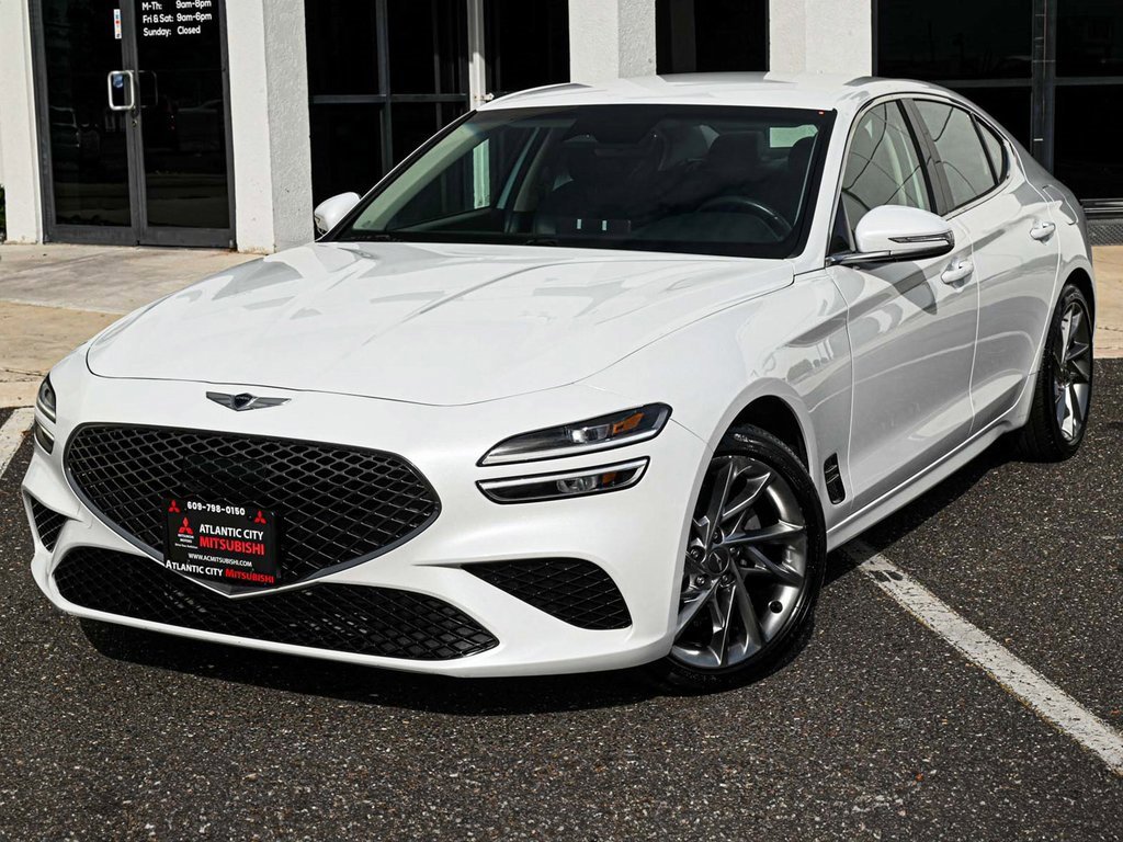 2022 Genesis G70 2.0T Standard
