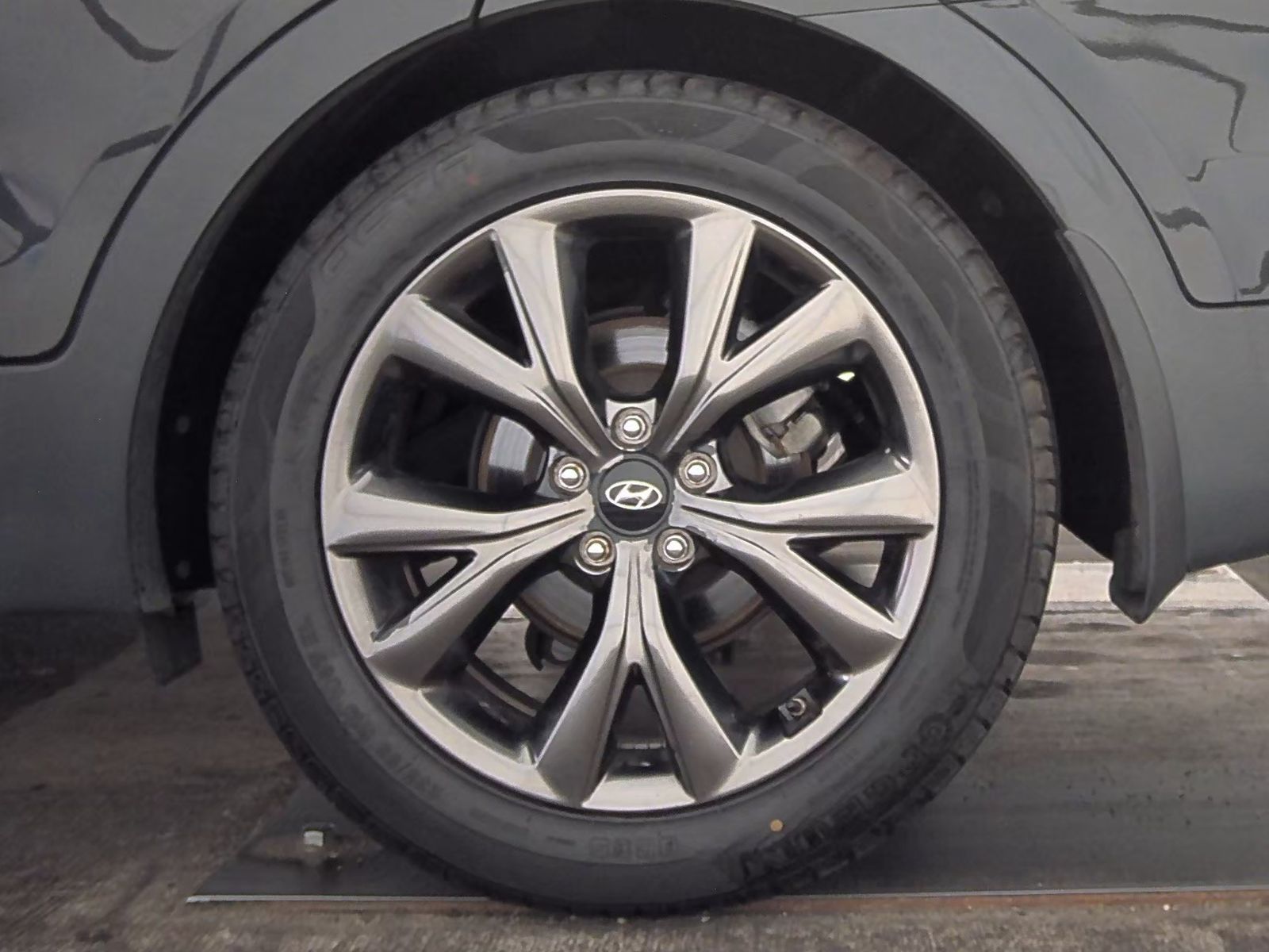 2018 Hyundai Santa Fe Sport 2.0T Ultimate FWD