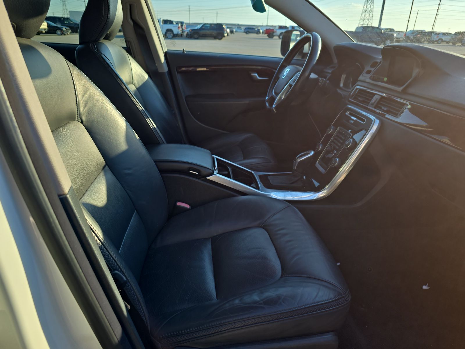 2015 Volvo XC70 T6 Platinum AWD